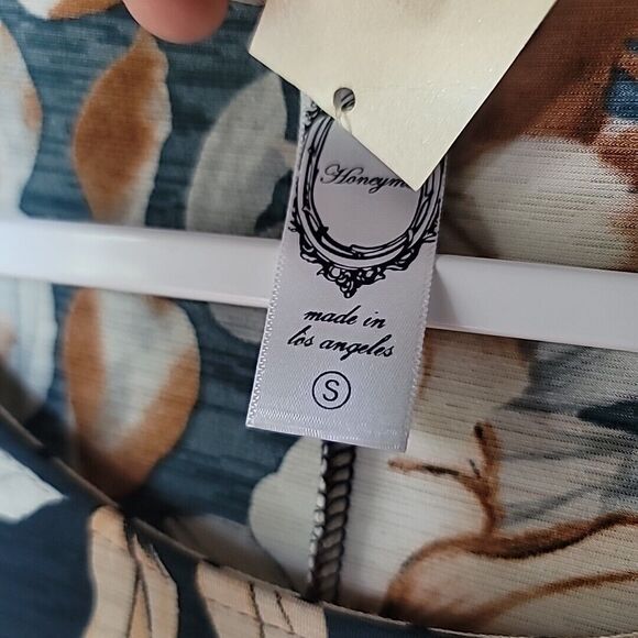 Honeyme Oversized Womens Dress Midi Pockets Floral Size Small Ruffle Sleeves NWT - Picture 5 of 11